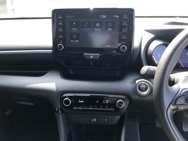 TOYOTA YARIS 2024