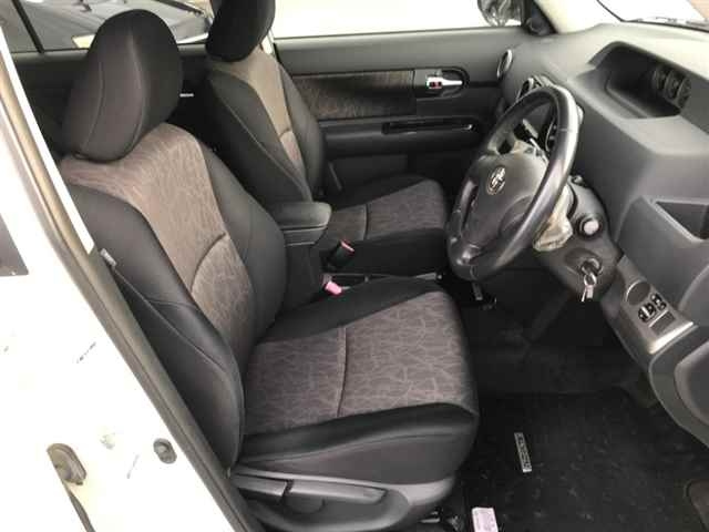 TOYOTA COROLLA RUMION 2010