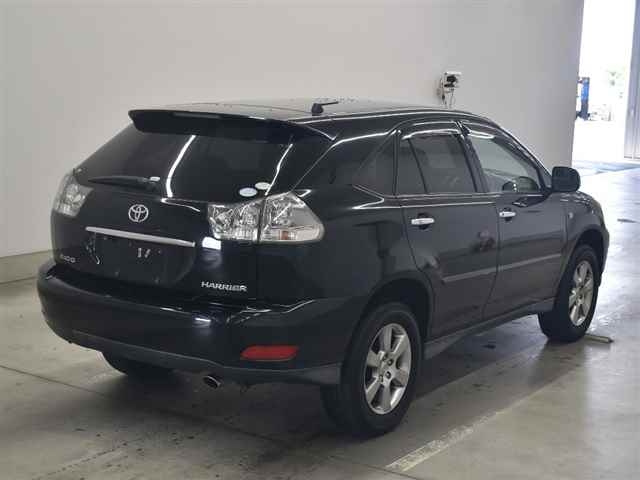 TOYOTA HARRIER 2009