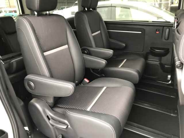 HONDA STEP WAGON 2016