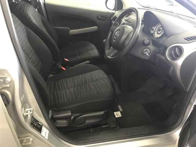 MAZDA DEMIO 2008