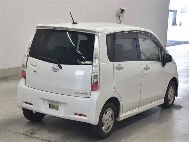 DAIHATSU MOVE 2012