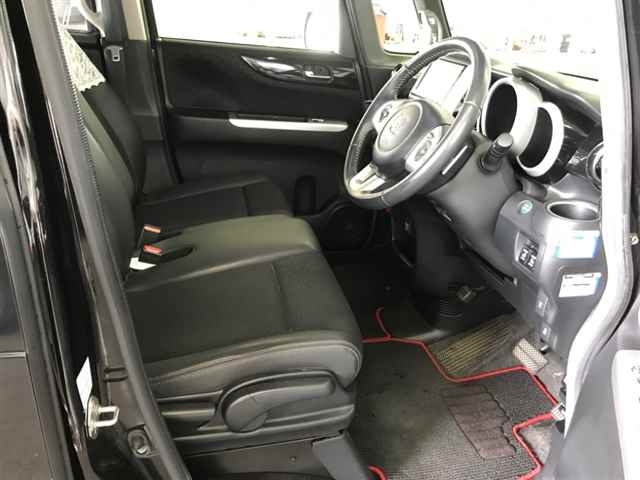 HONDA N BOX 2015