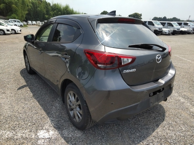 MAZDA DEMIO 2018
