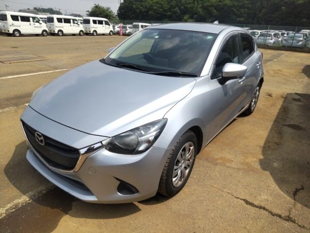 MAZDA DEMIO 2018