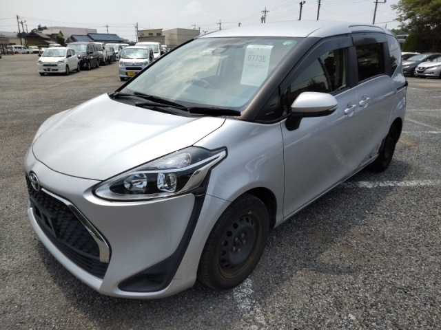 TOYOTA SIENTA 2020