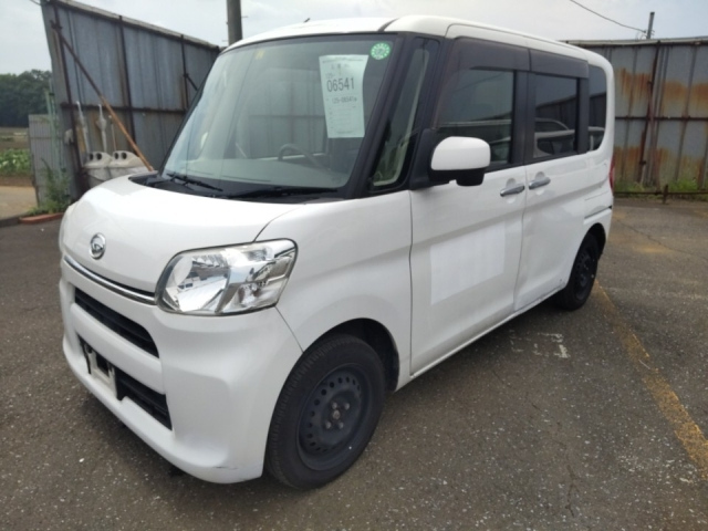 DAIHATSU TANTO 2014