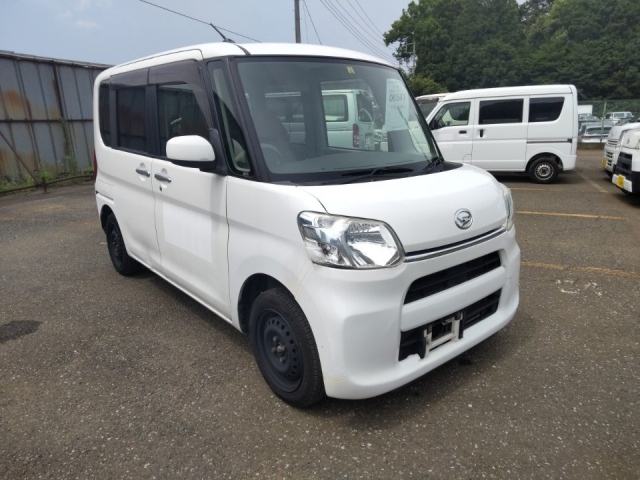 DAIHATSU TANTO 2014