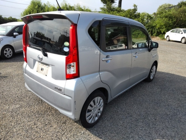 DAIHATSU MOVE 2017