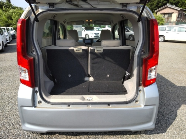 DAIHATSU MOVE 2017