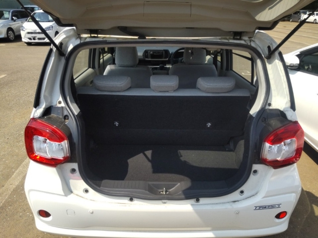 TOYOTA PASSO 2017