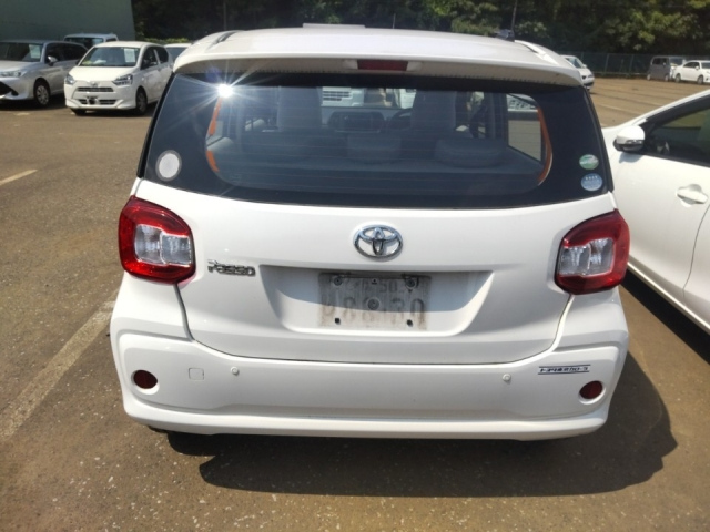 TOYOTA PASSO 2017