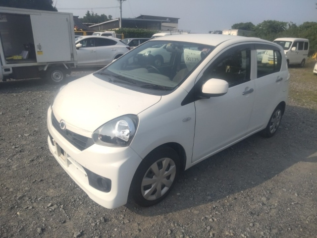 DAIHATSU MIRA E S 2016