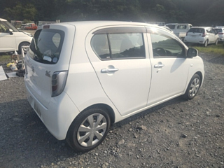 DAIHATSU MIRA E S 2016