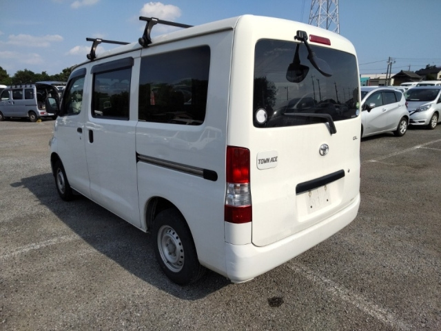 TOYOTA TOWN ACE VAN 2019