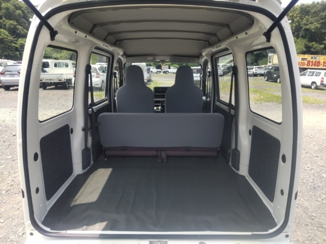 DAIHATSU HIJET VAN 2015