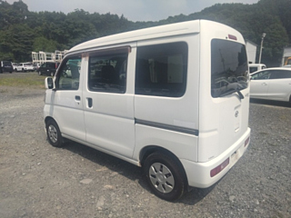 DAIHATSU HIJET VAN 2013