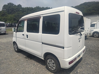 DAIHATSU HIJET VAN 2013