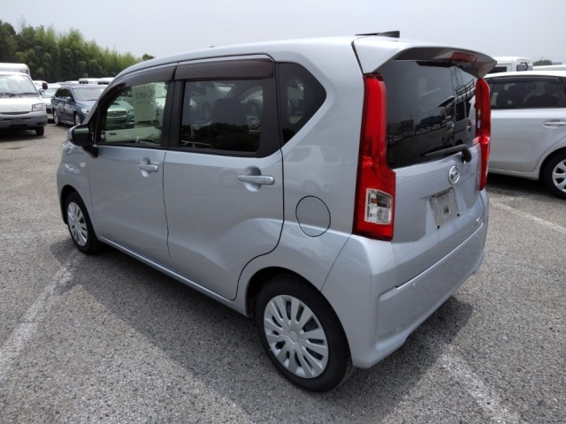DAIHATSU MOVE 2020