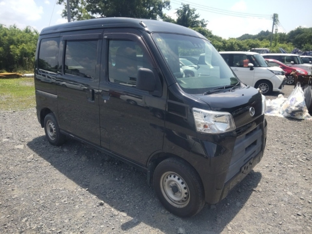 DAIHATSU HIJET VAN 2019