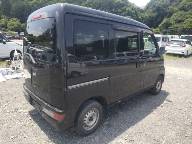 DAIHATSU HIJET VAN 2019