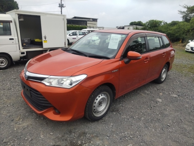TOYOTA COROLLA FIELDER 2015