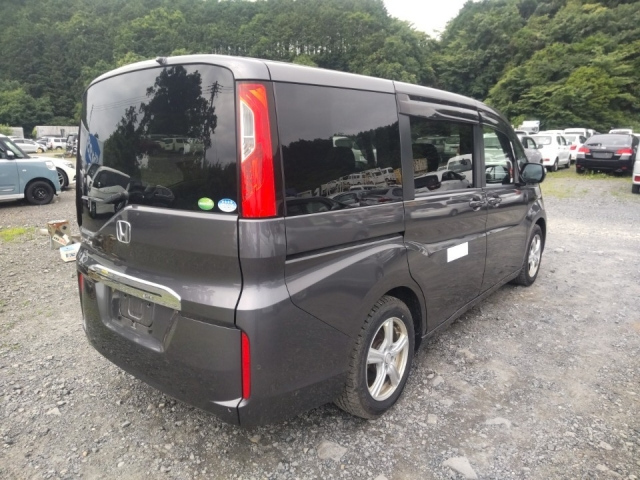 HONDA STEP WAGON 2019