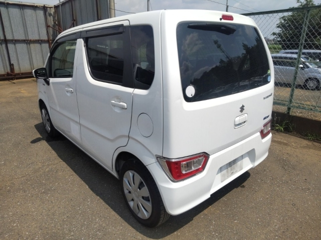 SUZUKI WAGON R 2019