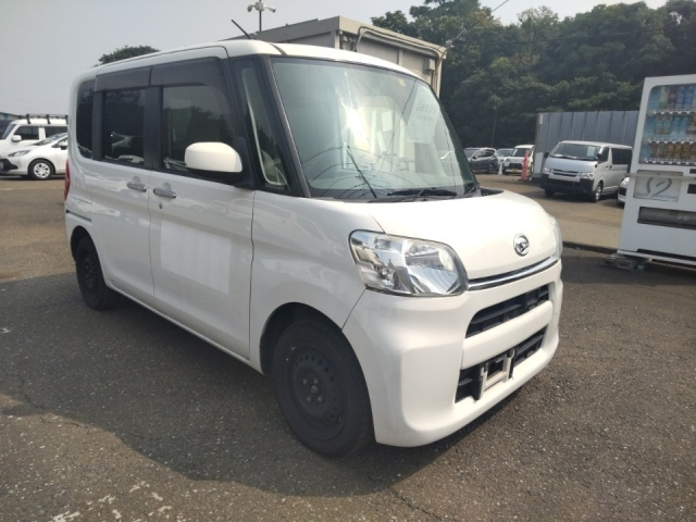 DAIHATSU TANTO 2014