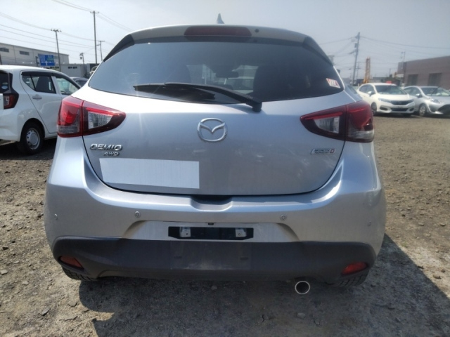 MAZDA DEMIO 2019