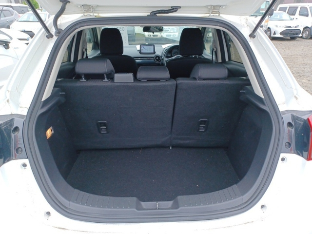 MAZDA DEMIO 2018