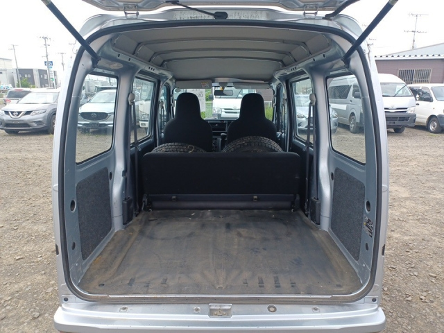 DAIHATSU HIJET VAN 2019
