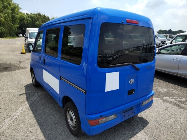 DAIHATSU HIJET VAN 2019