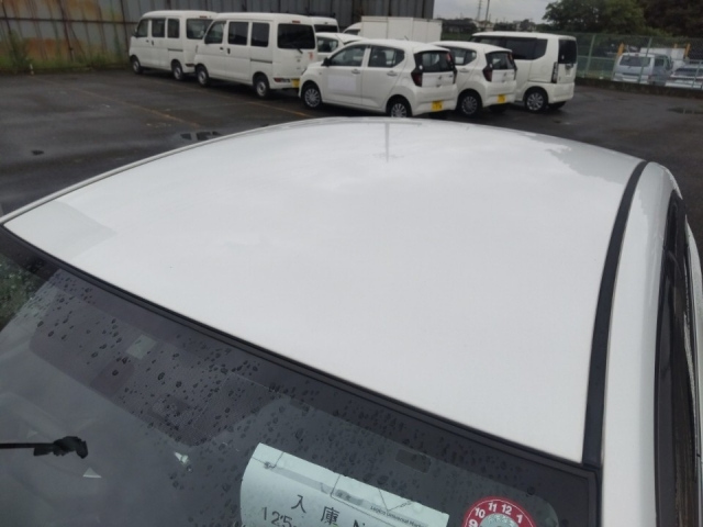 TOYOTA PREMIO 2012