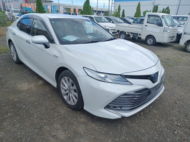 TOYOTA CAMRY 2020