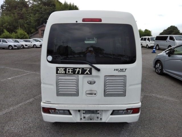 DAIHATSU HIJET VAN 2020
