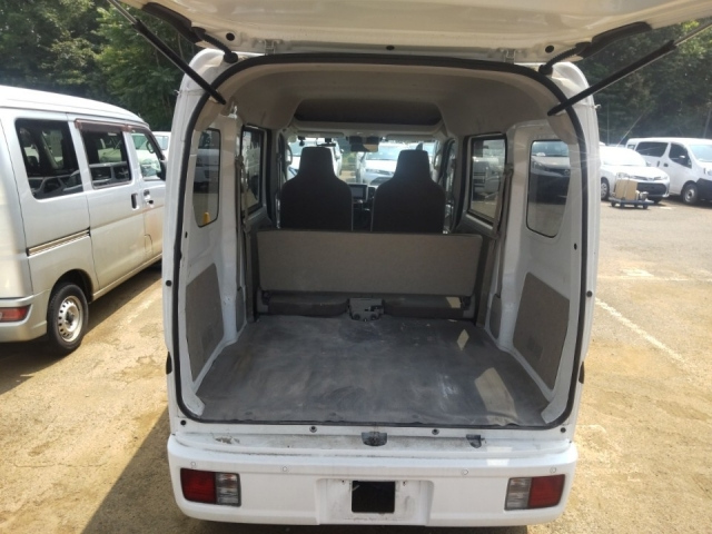 NISSAN CLIPPER VAN 2021