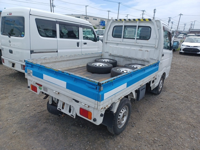 NISSAN CLIPPER TRUCK 2017
