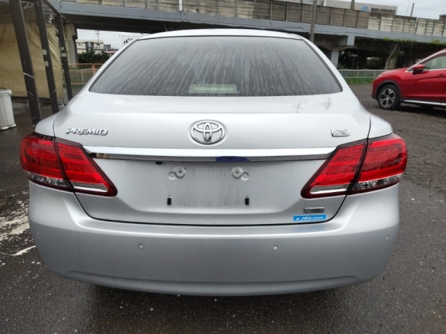 TOYOTA PREMIO 2020