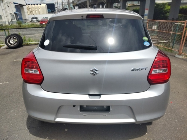 SUZUKI SWIFT 2018