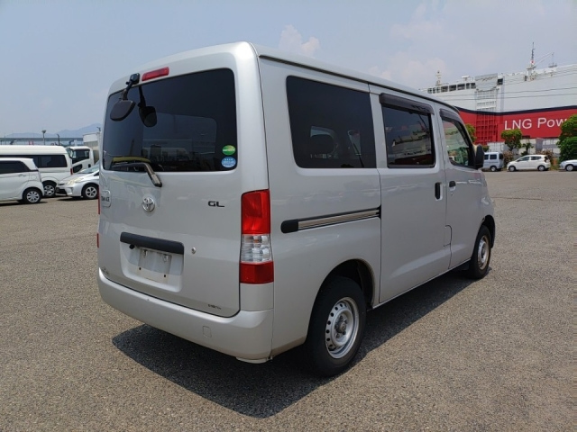 TOYOTA TOWN ACE VAN 2018