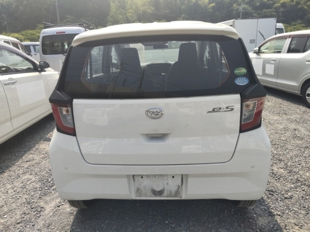DAIHATSU MIRA E S 2018