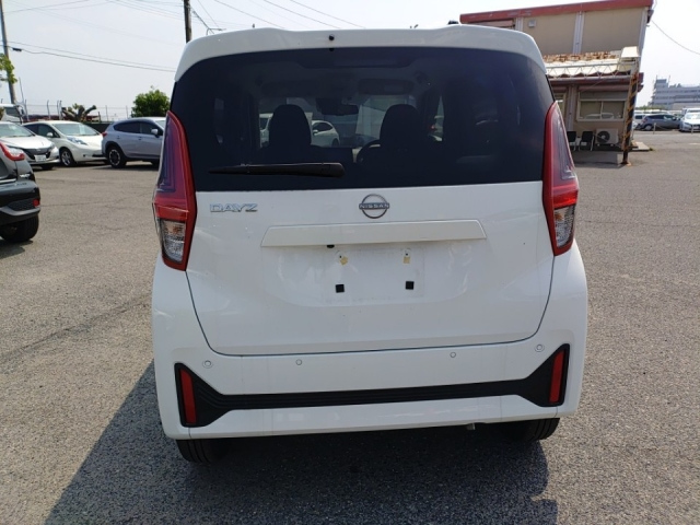 NISSAN DAYZ 2024