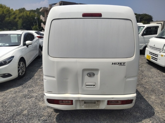 DAIHATSU HIJET VAN 2017