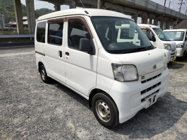 DAIHATSU HIJET VAN 2017