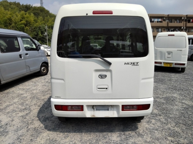 DAIHATSU HIJET VAN 2017