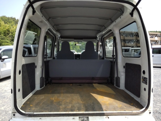 DAIHATSU HIJET VAN 2017