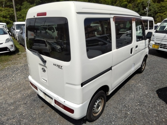 DAIHATSU HIJET VAN 2015