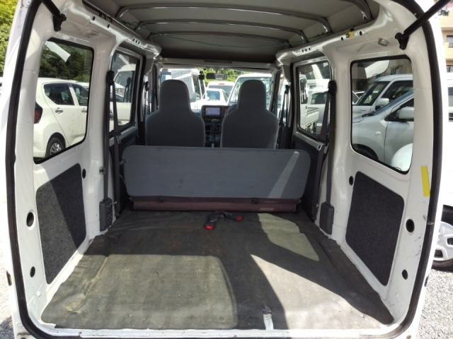 DAIHATSU HIJET VAN 2015