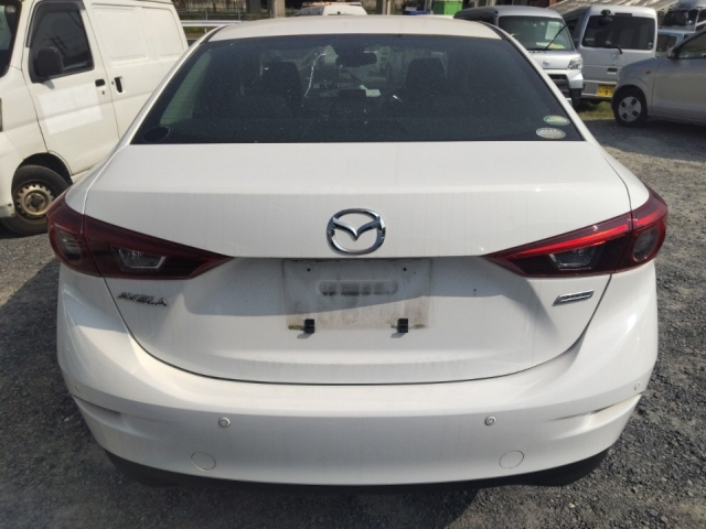 MAZDA AXELA 2018